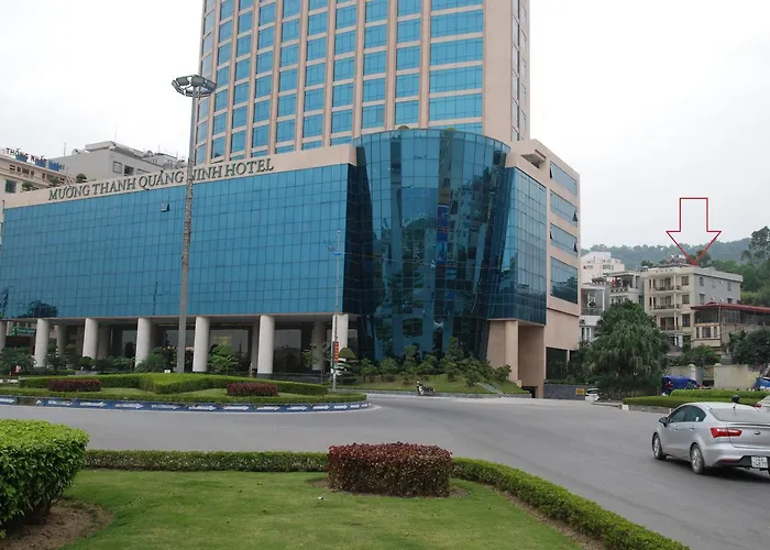 Quynh Yen Hotel 2*